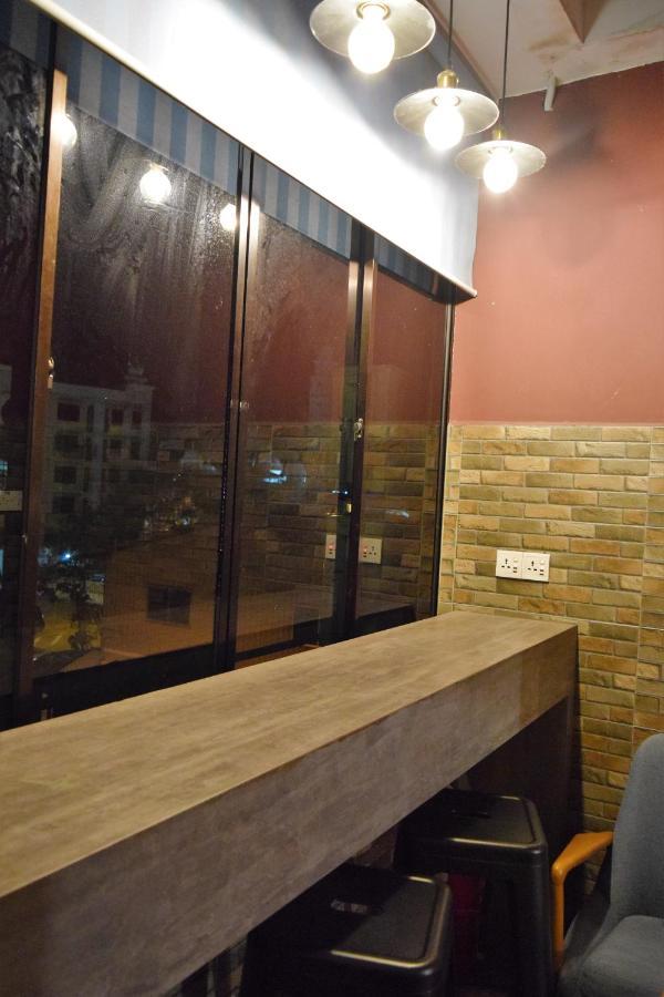 Dj Citi Inn Hotel Kuala Terengganu Exteriör bild