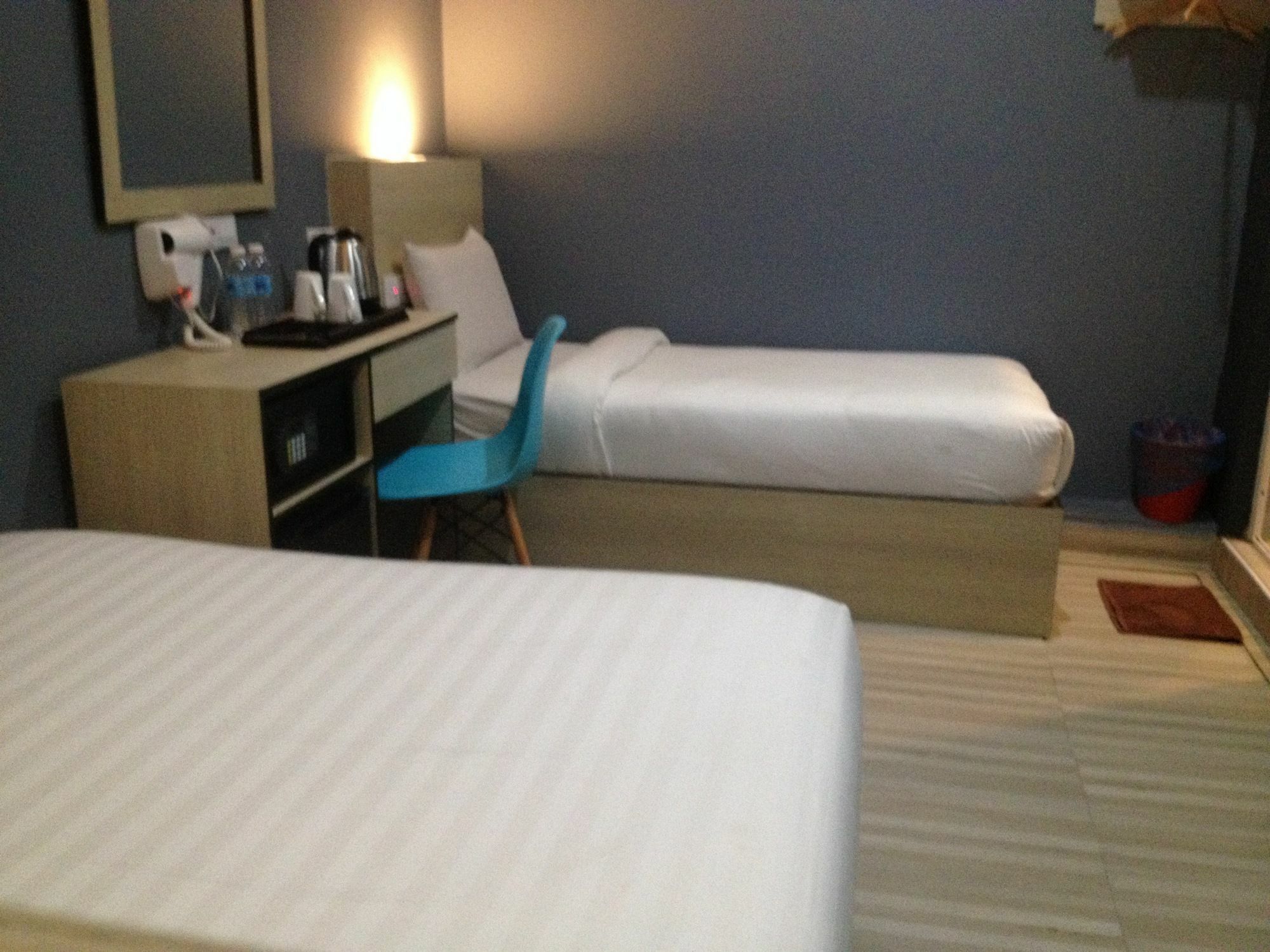 Dj Citi Inn Hotel Kuala Terengganu Exteriör bild
